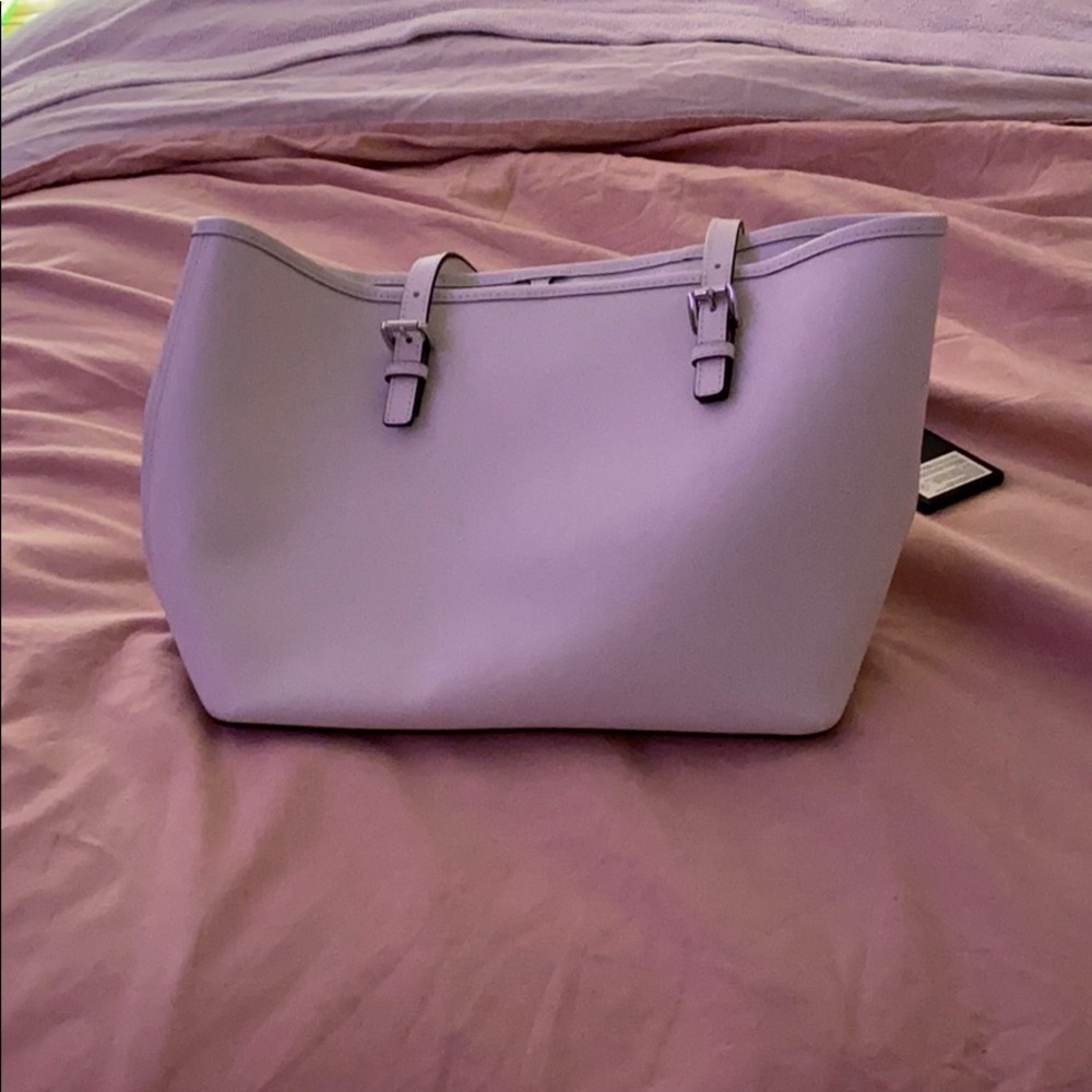purse - Picture 3 of 3